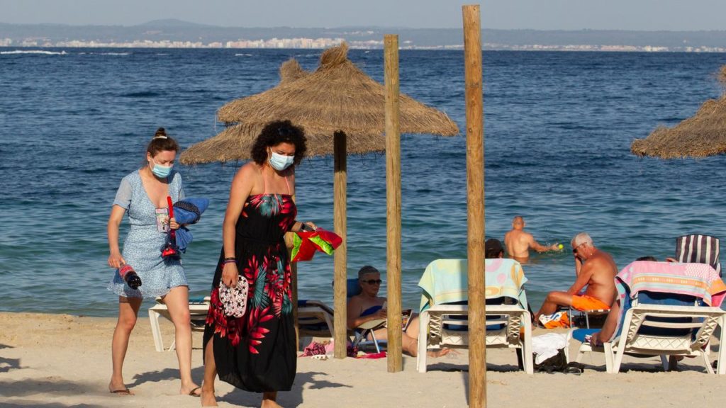 plage-masque-espagne-coronavirus-eba6b2-0@1x