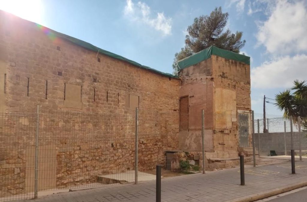 Castell Portada (2) 1200