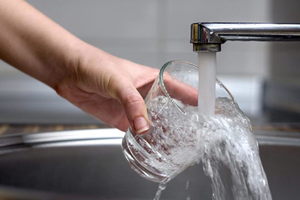 AIGUA-2-1024x683 PORTADA