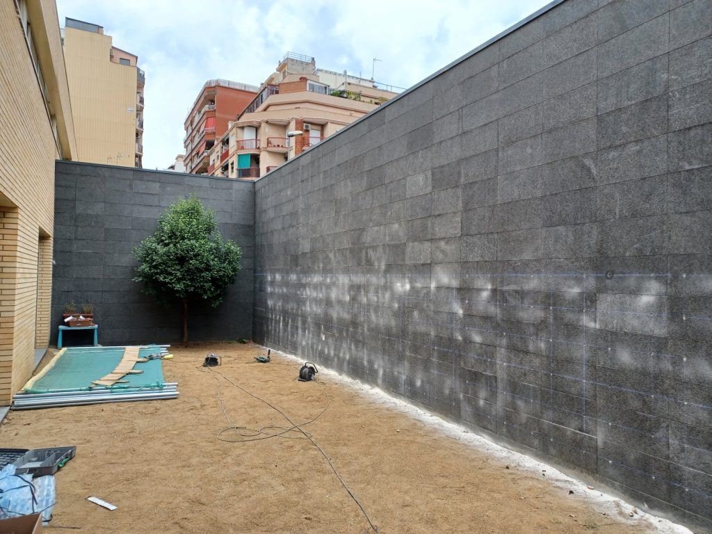 Escola Prat de la Manta 1 (002) PORTADA