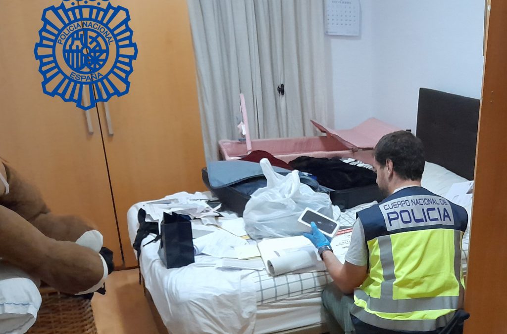 POLICIA NACIONAL PORTADA