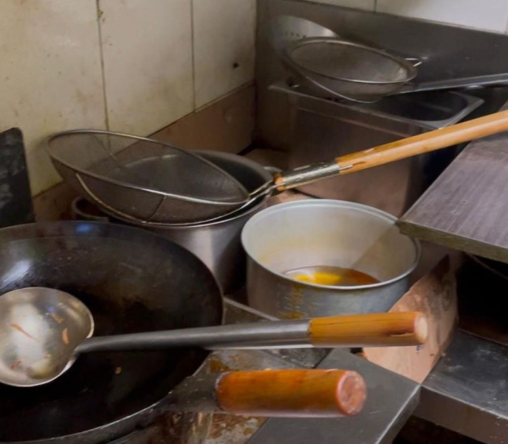 1d4aa53a-25c7-4817-8649-4edafa0cbbdc