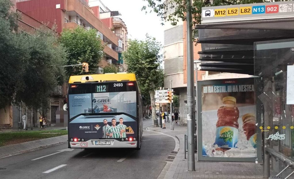 BUS PIXELAT RETALLAT