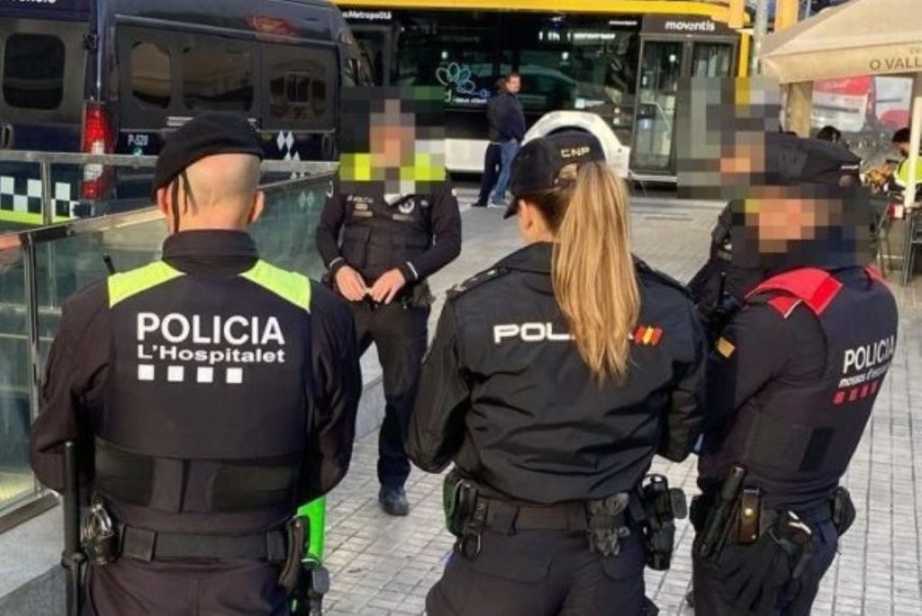 POLICIA METRO