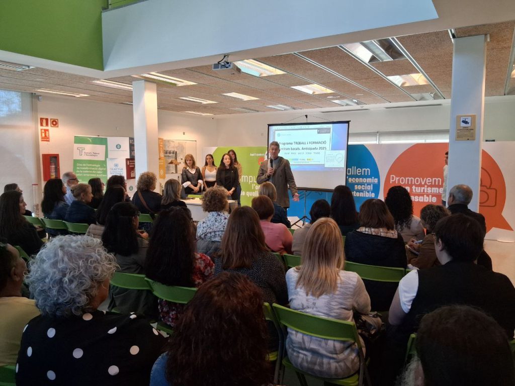 35f8ca5a-e805-4cef-a616-dc49c24860b3