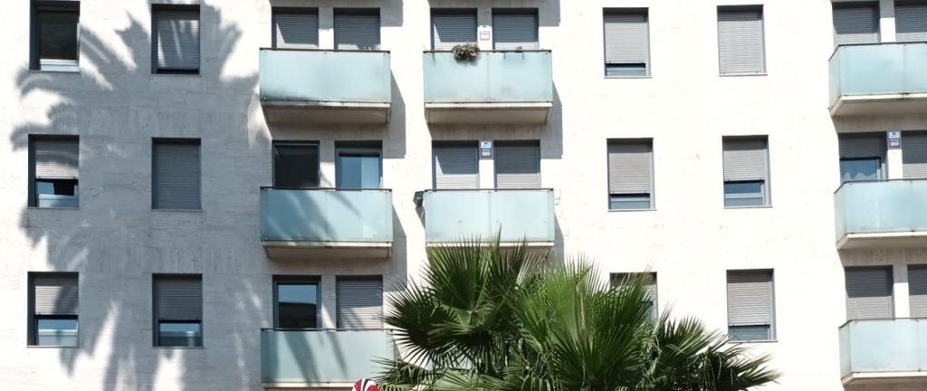 c8d84ab4-b4c5-49b0-8146-7f4ffb3cd63b